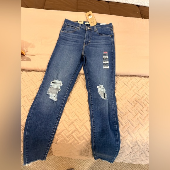 Levi’s 28 - Picture 3 of 3